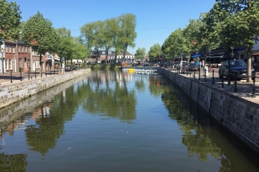 Restauratie kademuren te Sluis