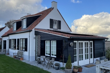 Verbouwen en uitbreiden woning te Retranchement